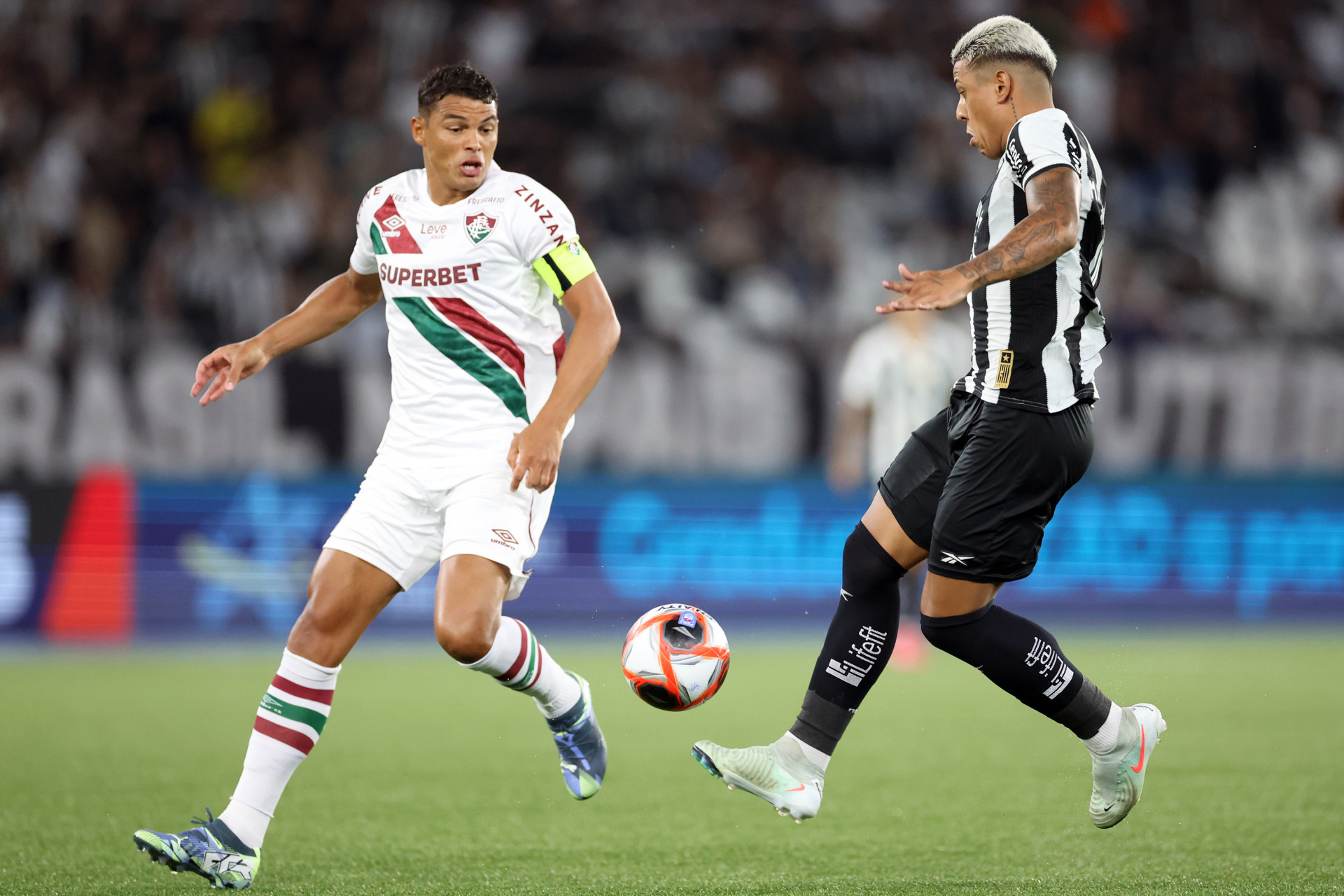 Botafogo x Fluminense no Estádio Nilton Santos
 - Vítor Silva/Botafogo