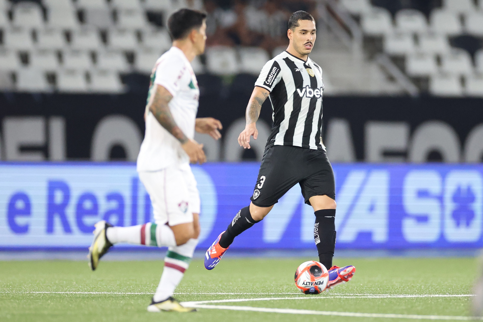 Botafogo x Fluminense no Estádio Nilton Santos
 - Vítor Silva/Botafogo