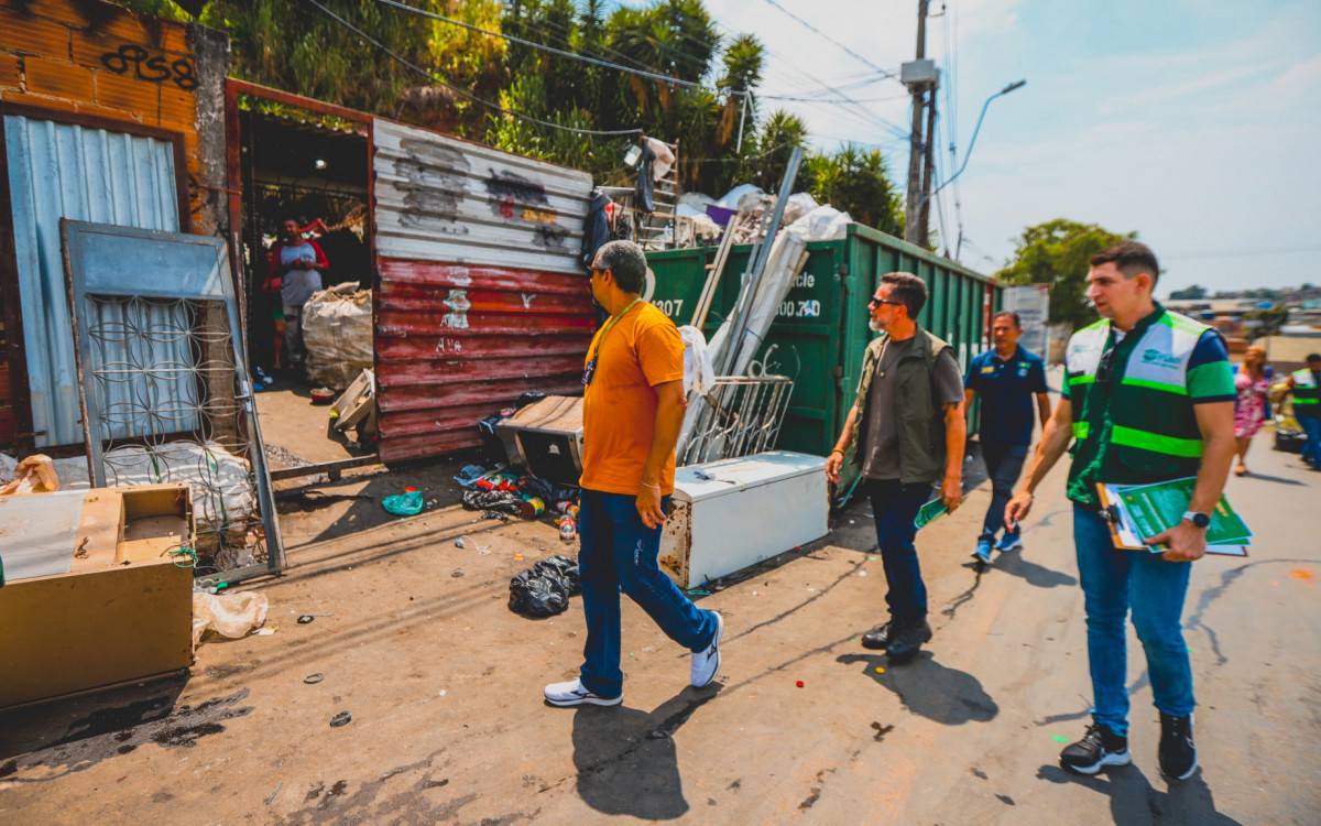 Equipes visitaram mais bairros e orientaram responsáveis por ferros-velhos, oficinas e empresas de reciclagens 