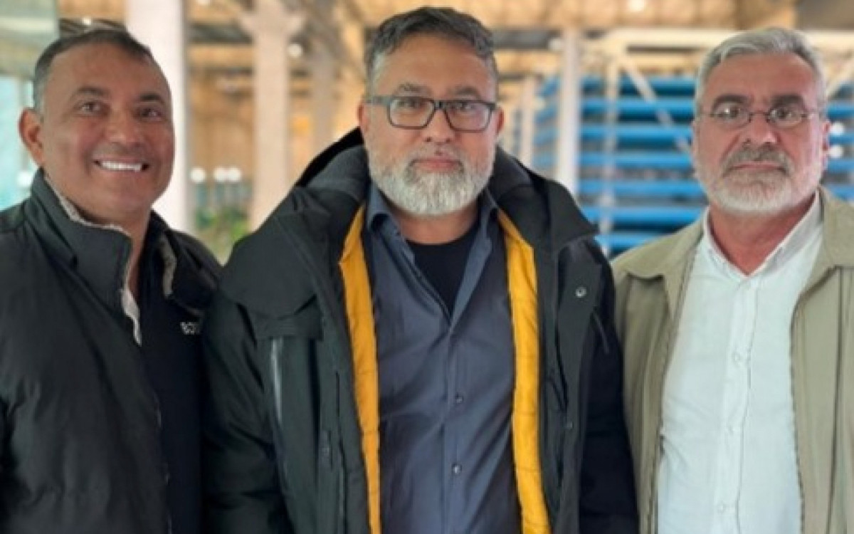 O Deputado Estadual Renato Machado, o Secretário Executivo de Gestão de Governo, Arlen Pereira, e o Presidente da Codemar, Hamilton Lacerda em visita a planta de dessalinização