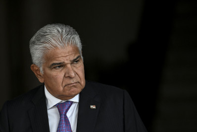 Canal do Panamá não será negociado com os EUA, afirma presidente do país caribenho