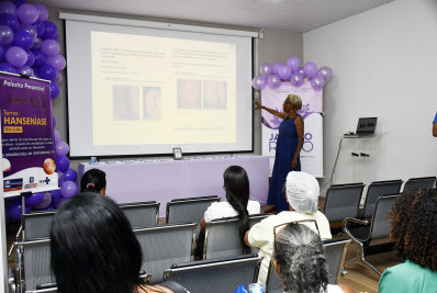 Saúde de Nova Iguaçu realiza palestras sobre o Janeiro Roxo em hospitais