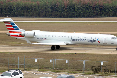 Saiba mais sobre os modelos das aeronaves envolvidas em acidente que matou 67 nos EUA