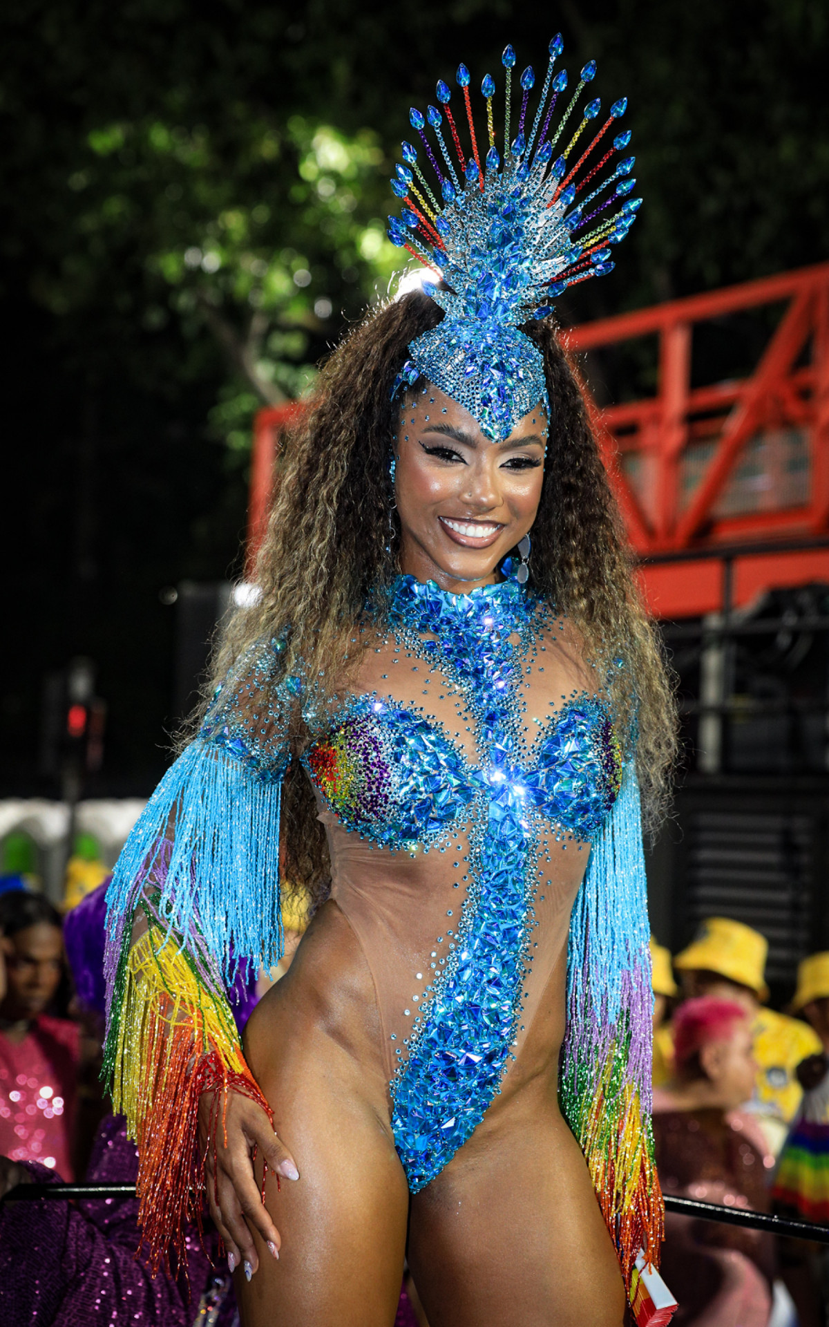 Mayara Lima é a rainha de bateria do Paraíso do Tuiuti
