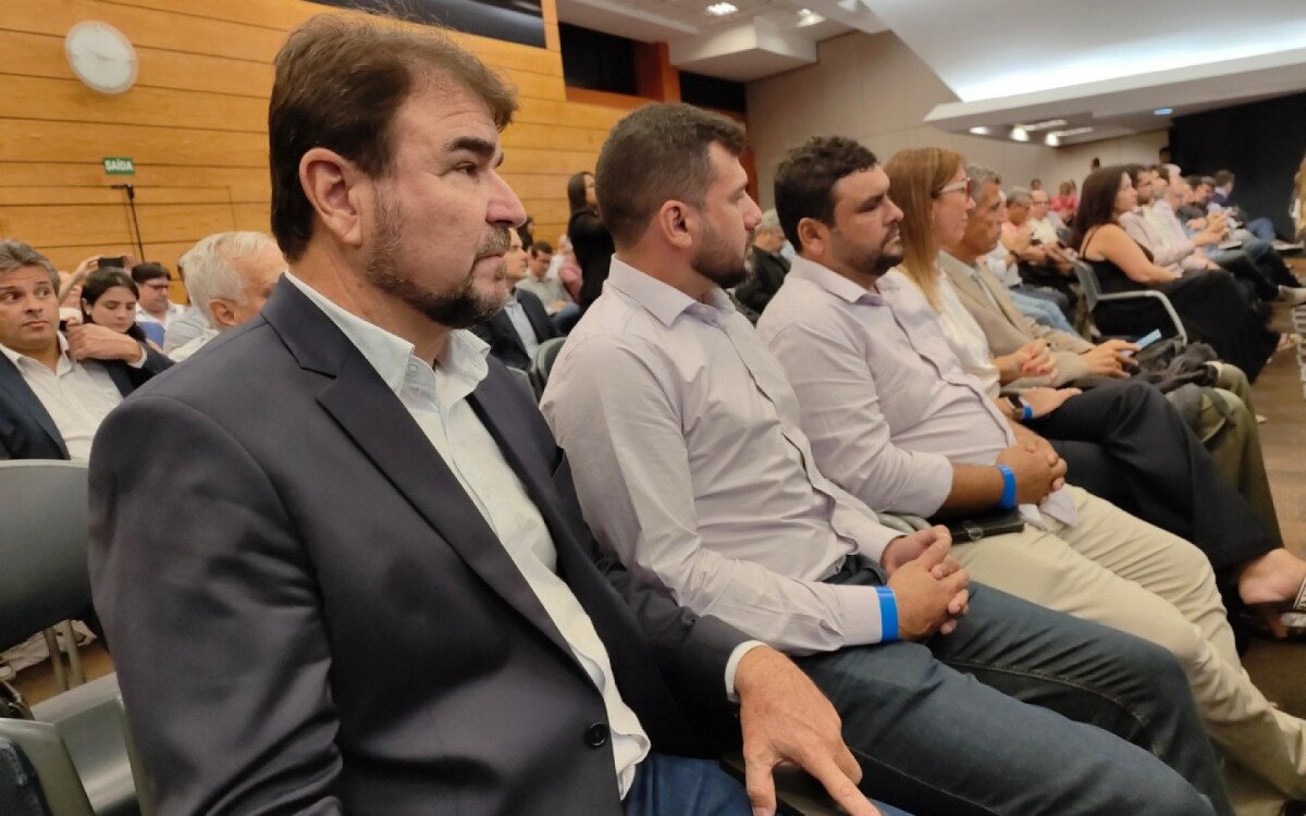 Quissamã busca espaço no projeto da Ferrovia EF-118 para fomentar o desenvolvimento