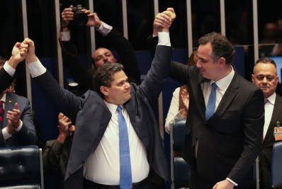 'Não estou em busca de protagonismo', diz Alcolumbre após ser eleito