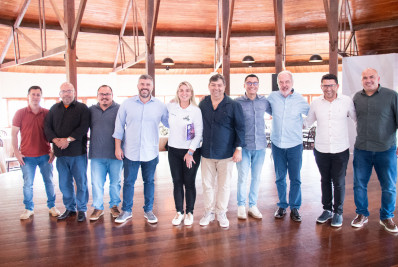 Marina Rocha participa de encontro regional de prefeitos