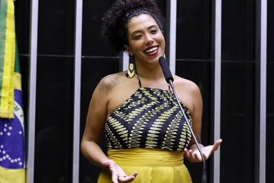 PSOL escolhe Talíria Petrone para liderar bancada na Câmara 