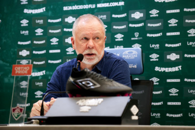 Mano Menezes entende torcida do Fluminense após vaias: 'Ela quer mais'