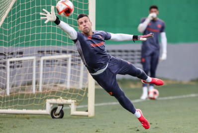 Fluminense inicia conversas para renovar contrato de Fábio