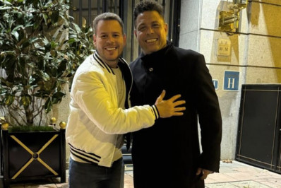 Empresário paga R$ 180 mil em leilão por jantar com Ronaldo Fenômeno