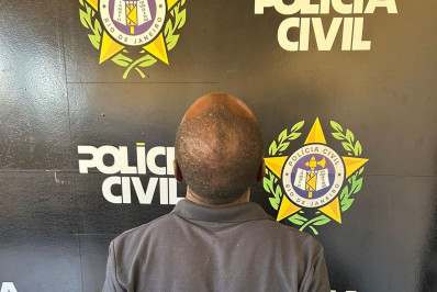 Homem é preso em Macaé ao tentar vender moto furtada na internet