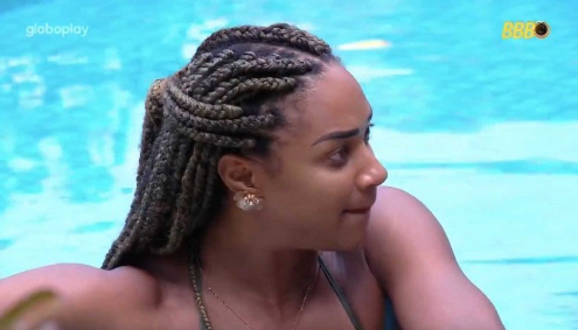 Aline Patriarca  - Reprodução de Vídeo