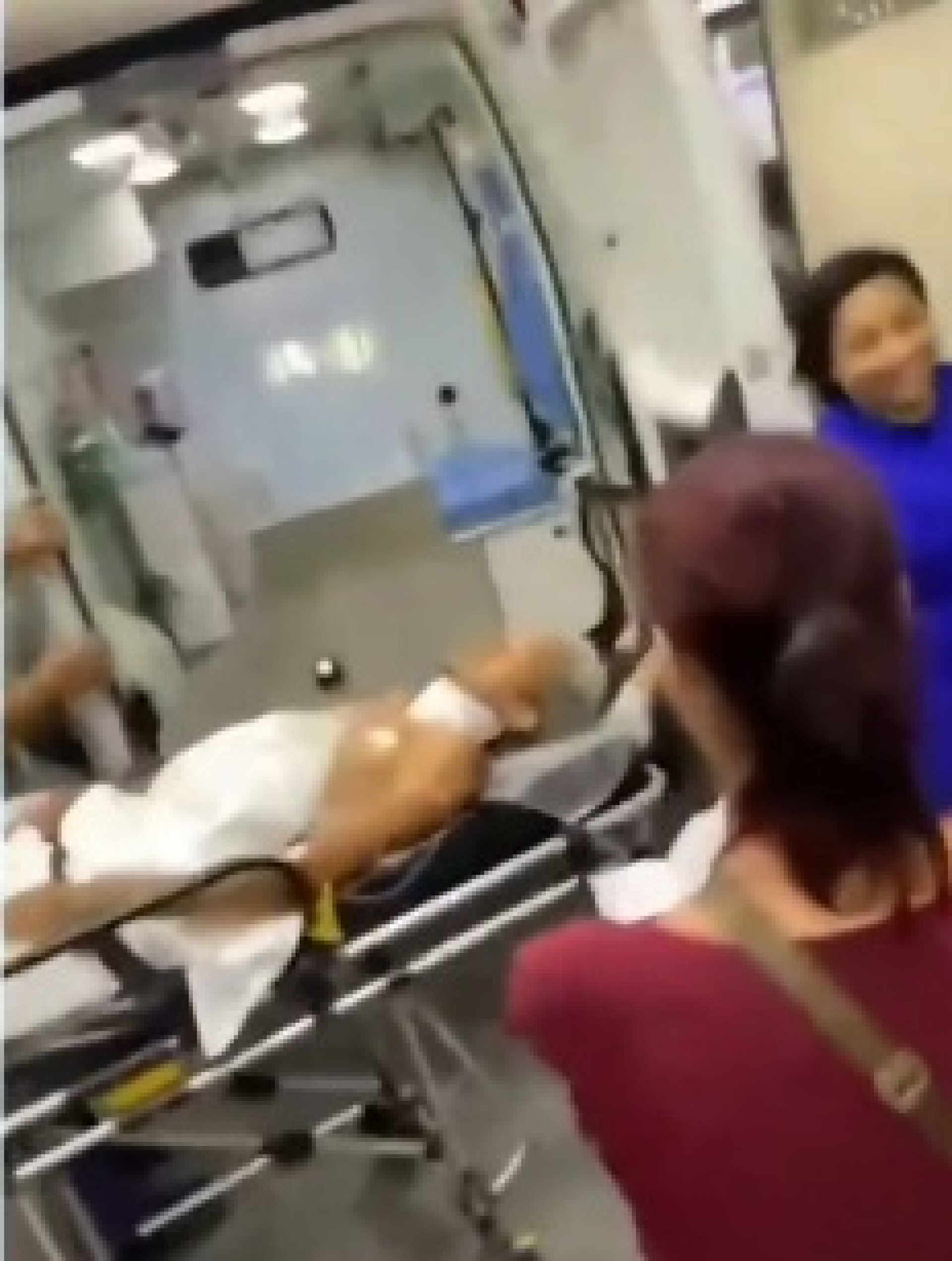 Adolescente foi socorrido após ser atingido por linha chilena no bairro Cidade Praiana, em Rio das Ostras