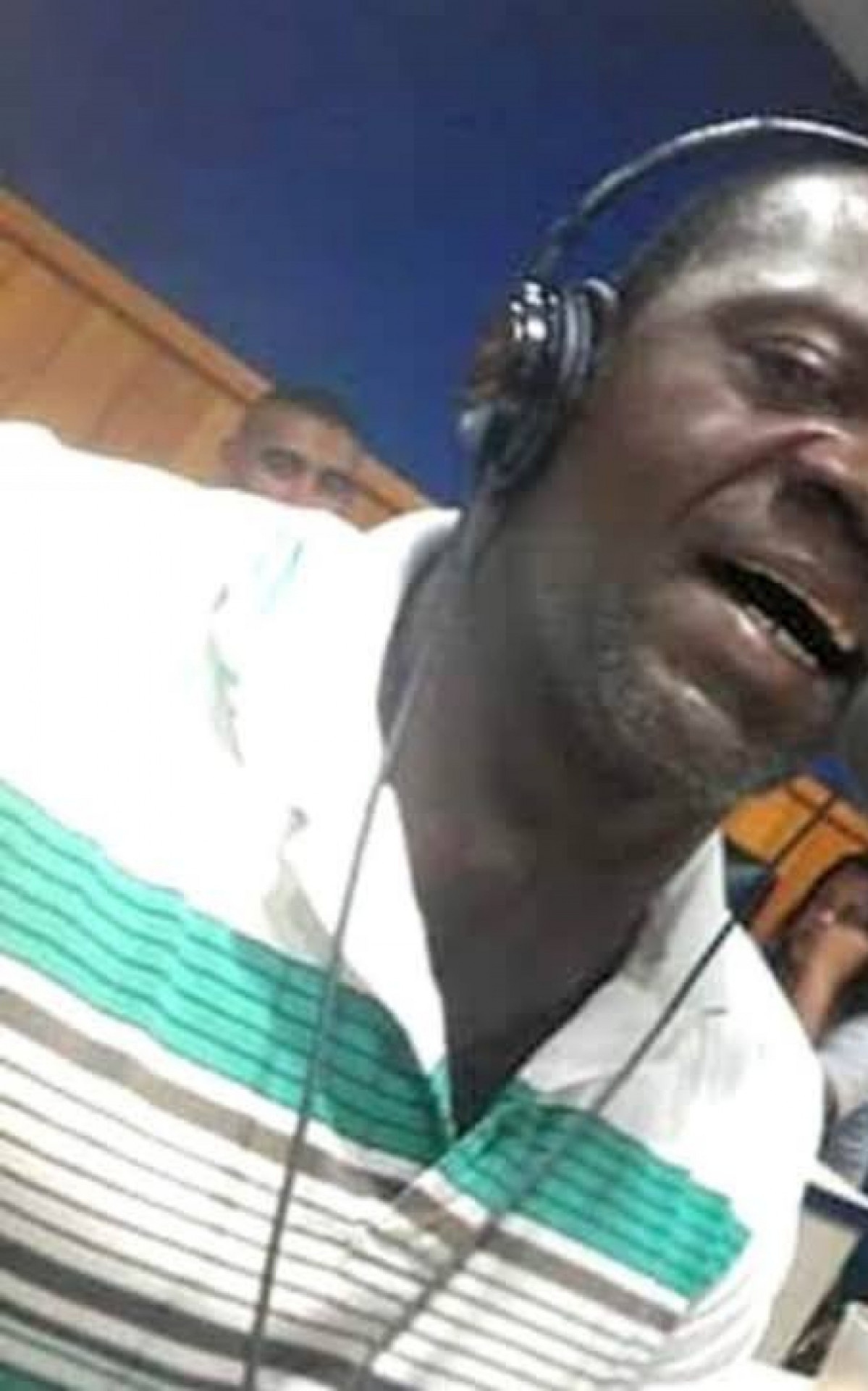 Pastor e cantor Reginaldo de Menezes, de 52 anos, morreu v&iacute;tima de bala perdida em S&atilde;o Gon&ccedil;alo - Reprodu&ccedil;&atilde;o/Redes sociais