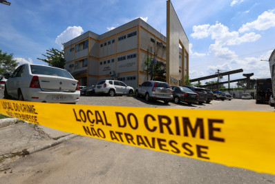 Saiba quem é inspetora baleada por policial civil na porta de delegacia em Caxias