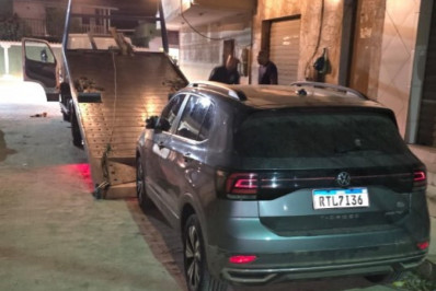 Polícia Militar apreende veículo roubado em Cabo Frio