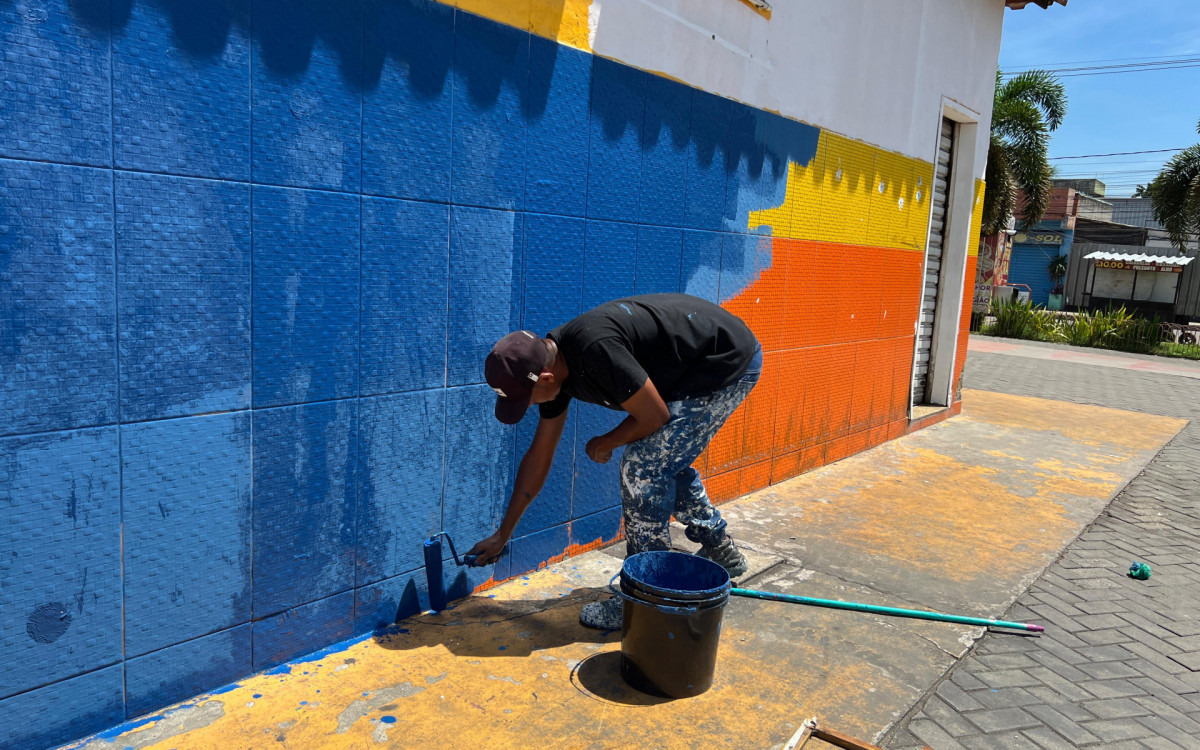 A revitalização da praça de Heliópolis está em ritmo acelerado