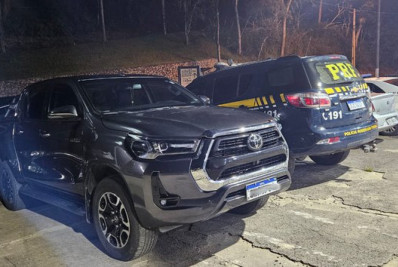 Carro clonado é recuperado pela PRF em Areal