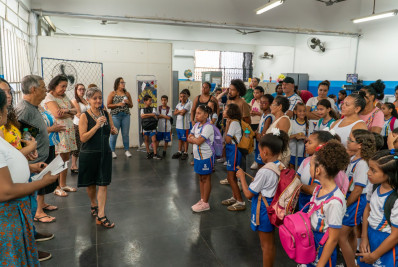 Alunos da rede municipal retornam às aulas em Nilópolis