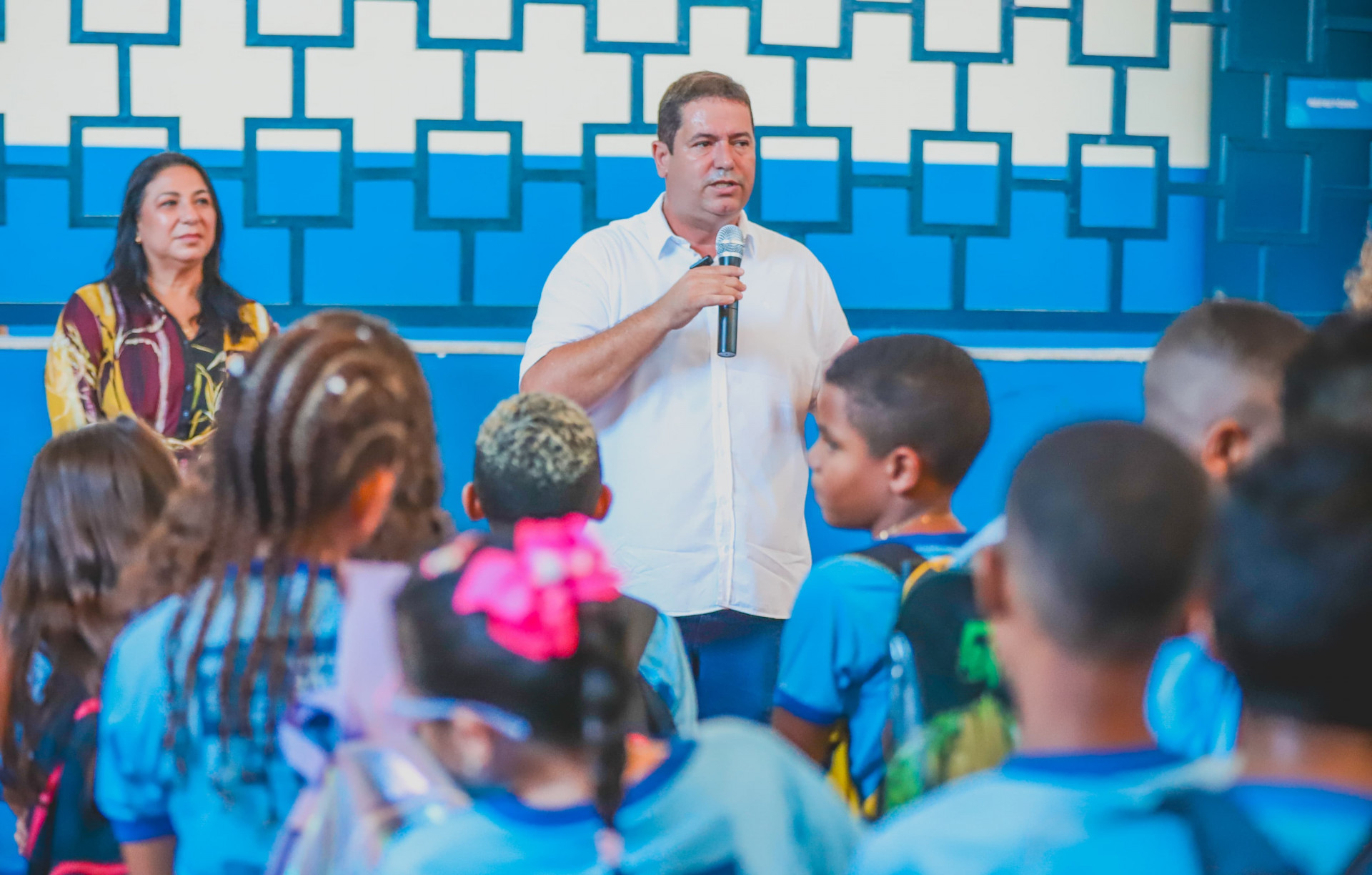 Prefeito L&eacute;o Vieira desejou um &oacute;timo ano letivo aos alunos da Escola Municipal Professor Jansen Pereira de Melo - Gilberto Rocha
