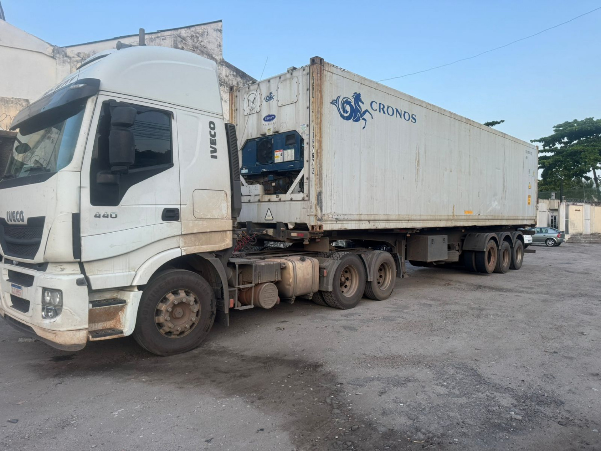 Caminhão foi recuperado em Quintino - @pmerj 