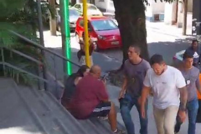 Três funcionários de empresa de telecomunicações são presos por dar golpes em clientes 