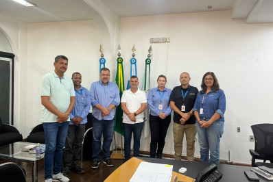 Furlani alinha transposição da linha férrea com representantes da VL