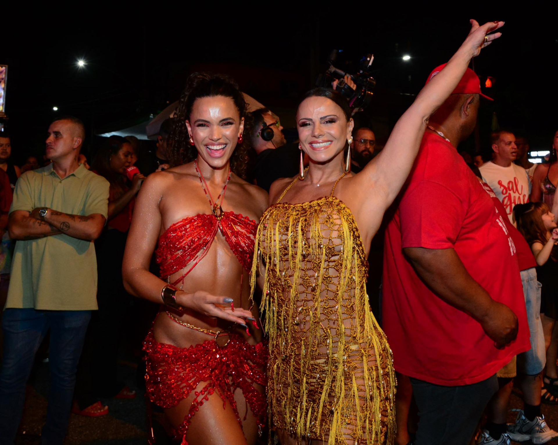 Giovana Cordeiro e Viviane Araujo -  Webert Belicio/ Agnews