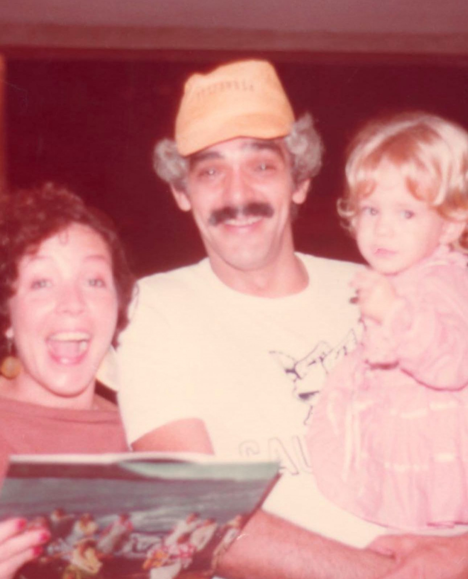 Leandra Leal relembra momentos da infância com a família - Reprodução Instagram