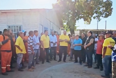 Rio das Ostras se transforma com o maior mutirão de limpeza da história