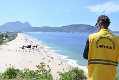 Uso de drone marca nova fase da Operação Verão em Niterói
