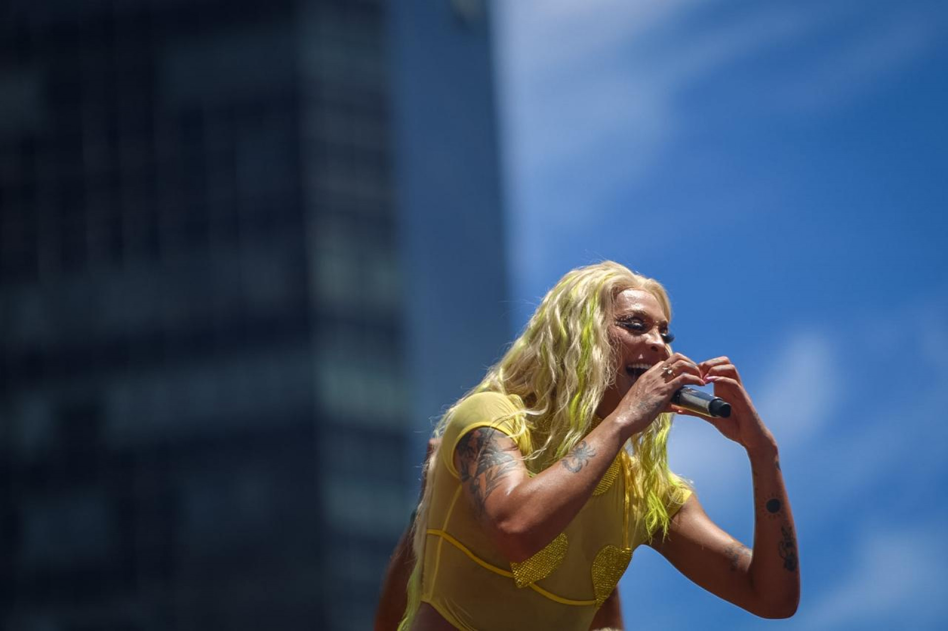 Pabllo Vittar animou p&uacute;blico no Centro do Rio - Renan Areias / Ag&ecirc;ncia O DIA
