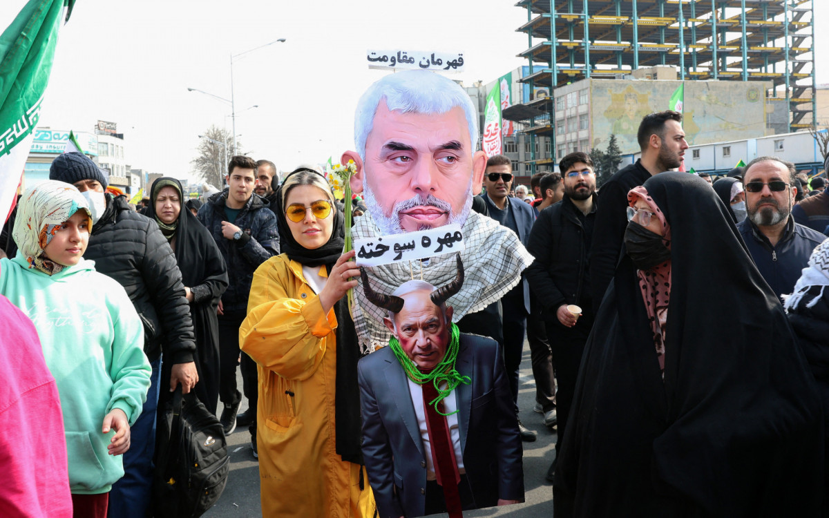 Evento, que comemora a queda da monarquia Pahlavi, come&ccedil;a todo ano em 31 de janeiro - AFP