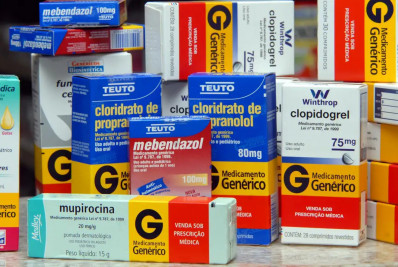 Preço de medicamentos genéricos pode cair mais de 50%, diz Ipea