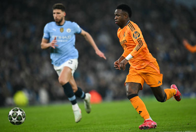 Provocado, Vini Jr é eleito o melhor em campo em Manchester City x Real Madrid