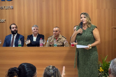 Como foi a posse de Cláudia Tostes na OAB