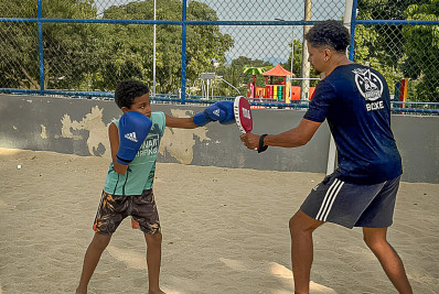 Prefeitura de Itaguaí abre inscrições para aulas de boxe infantil
