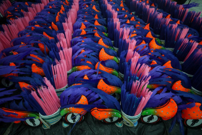 Paraíso do Tuiuti aposta em tom sarcástico e popular para desfilar transcestralidade na Sapucaí