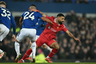 Com gol no último minuto, Liverpool sofre empate para o Everton no Inglês