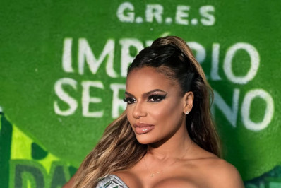 Quitéria Chagas comenta incêndio em fábrica que produzia fantasias do Império Serrano: 'Choque'