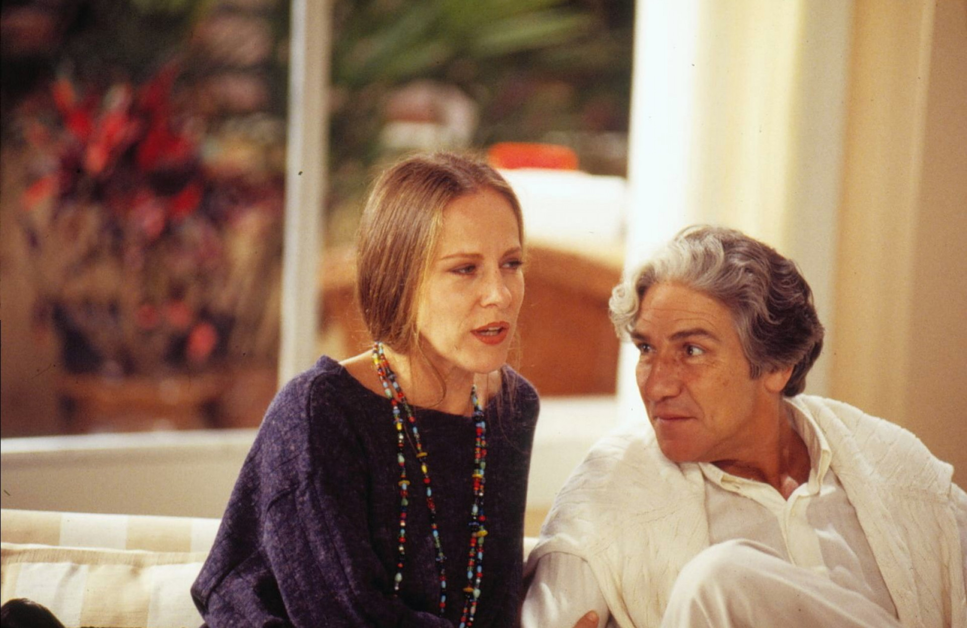 Lucinha Lins com Cláudio Cavalcanti em cena de 'A Viagem' - TV GLOBO / Bazilio Calazans