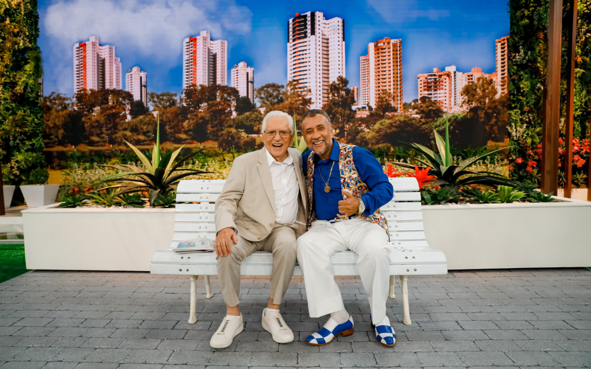 Paulinho Gog&oacute; retorna ao 'Pra&ccedil;a &Eacute; Nossa' -  Divulga&ccedil;&atilde;o / Lourival Ribeiro/ SBT