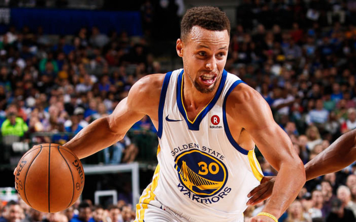 2º lugar: Stephen Curry (jogador de basquete) - 153,8 milhões de dólares (R$ 887 milhões)
