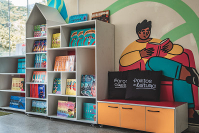 Escola Municipal em Guapimirim inaugura biblioteca multiuso