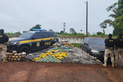 Homem é preso ao tentar fugir da PRF com 340 kg de drogas