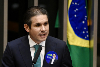 Hugo Motta diz que comissão do IR encontrará equilíbrio necessário, com responsabilidade fiscal