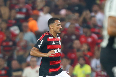 Danilo deu conselho a jogador do Botafogo em briga após vitória do Flamengo