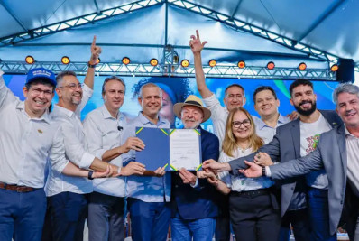 'Nós vamos derrotar as mentiras', diz Lula em Macapá