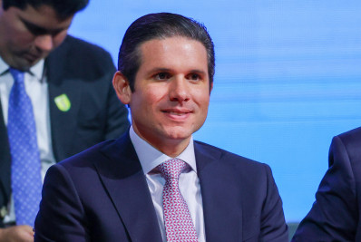 'Cumprimento Lula e Trump pelo importante encontro de hoje', diz Hugo Motta